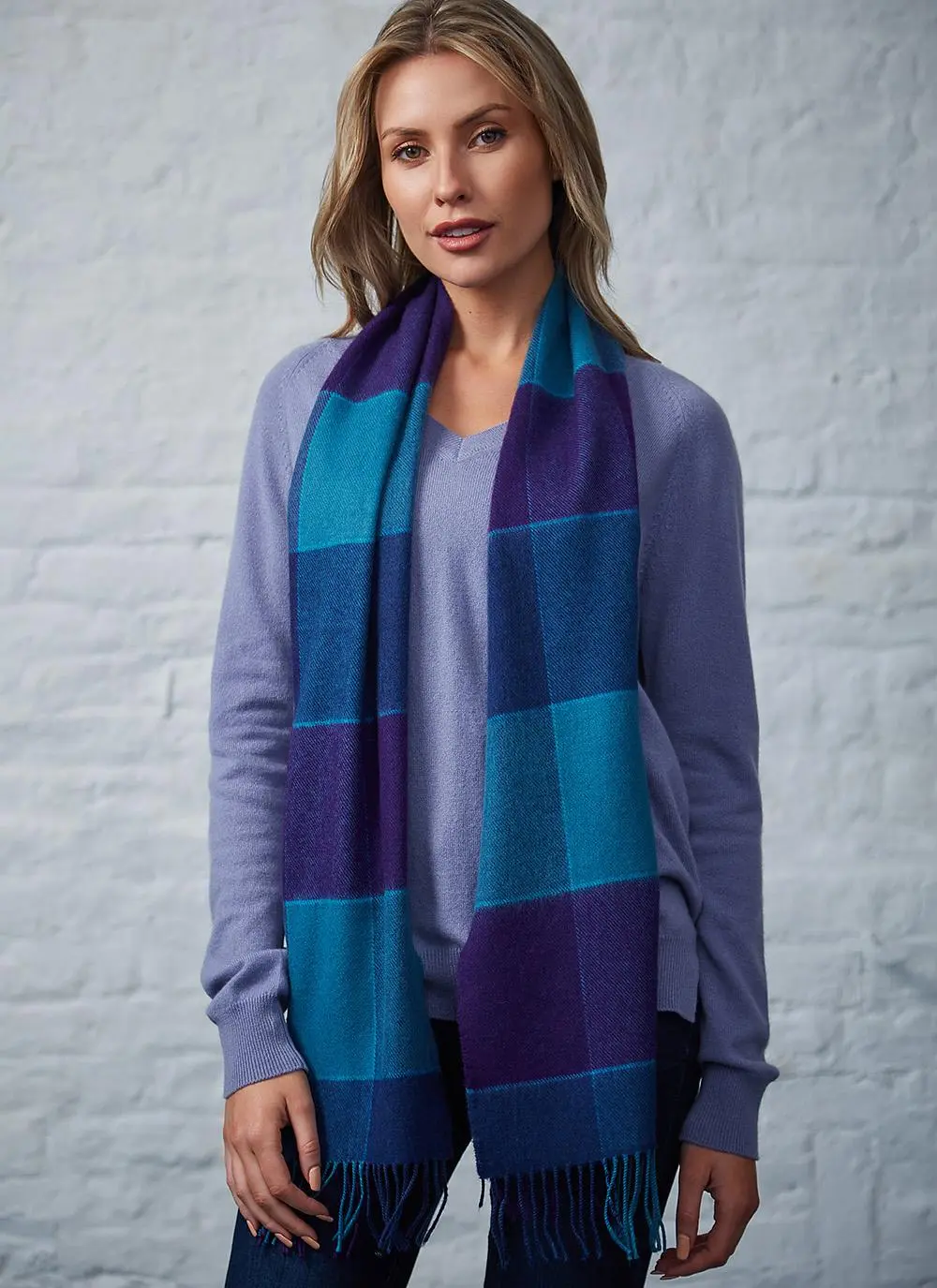 Extra Fine Merino Wool Fringed Check Scarf